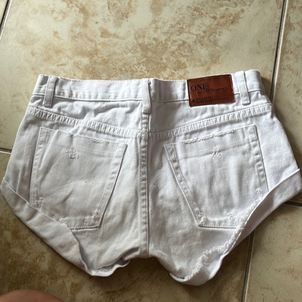 One teaspoon size 27